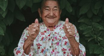 Do We Really ‘Lose Our Filter’ as We Age?